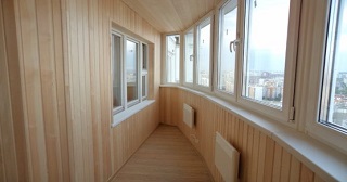 Отделка, остекление, утепление балконов в Кизляре от 204 руб. м/2.